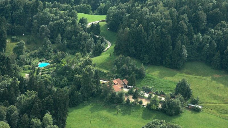Tập tin:Sitzberg Switzerland.jpg